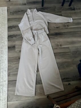 all in motion Light Gray Wide-Leg Lounge Pants with Matching Half-Zip Pullover